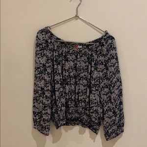 H&M over the should crop top